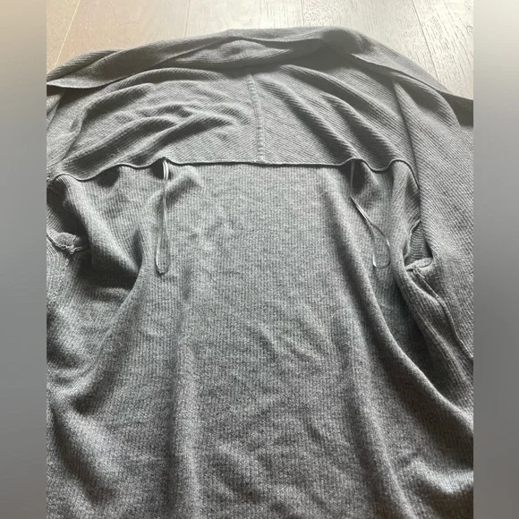 Lululemon Cabin Yogi Wrap Cardigan Gray - Picture 9 of 11